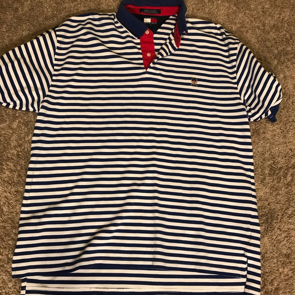 Vintage Tommy Hilfiger shirt